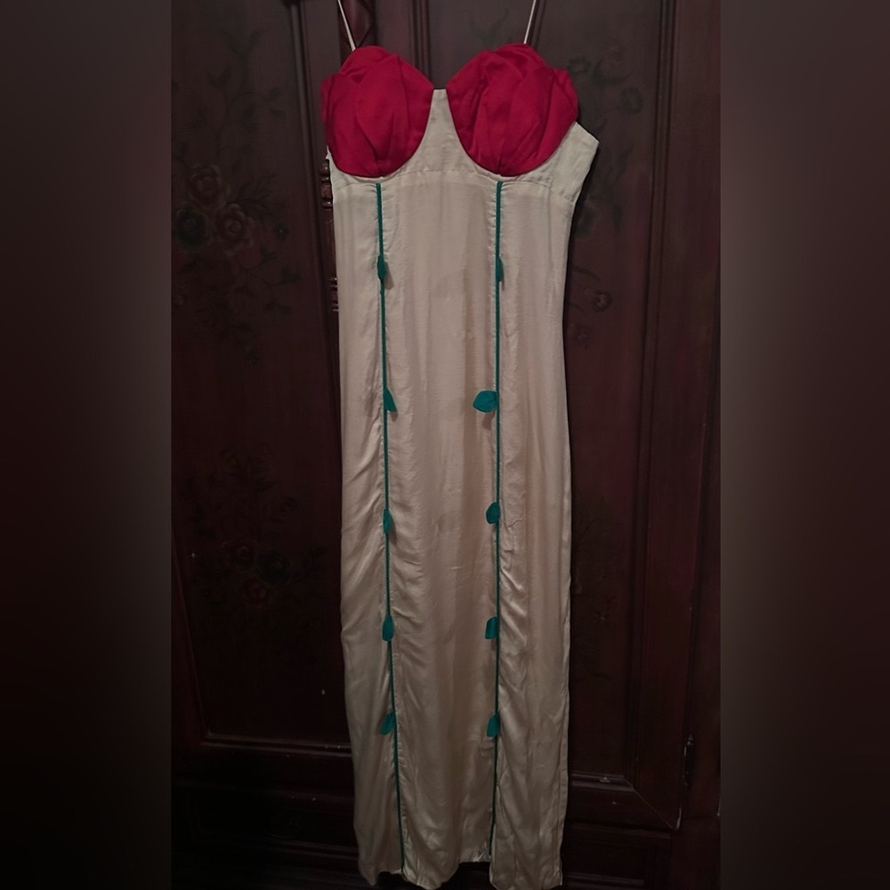 FARM Rio Rose-Shaped Bodice Cream Sleeveless Maxi Dress - Picture 4 of 6